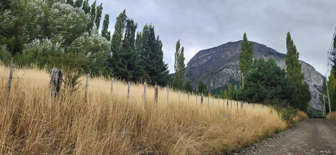Land for Sale in Coyhaique | 1900 m² | $165,000,000 - 4